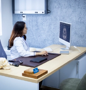 Punción lumbar y diagnóstico neurológico en Zapopan | Dra. Gabriela Lira Consultorio de neurología para valoración y diagnóstico de enfermedades neurológicas mediante estudios como la punción lumbar.